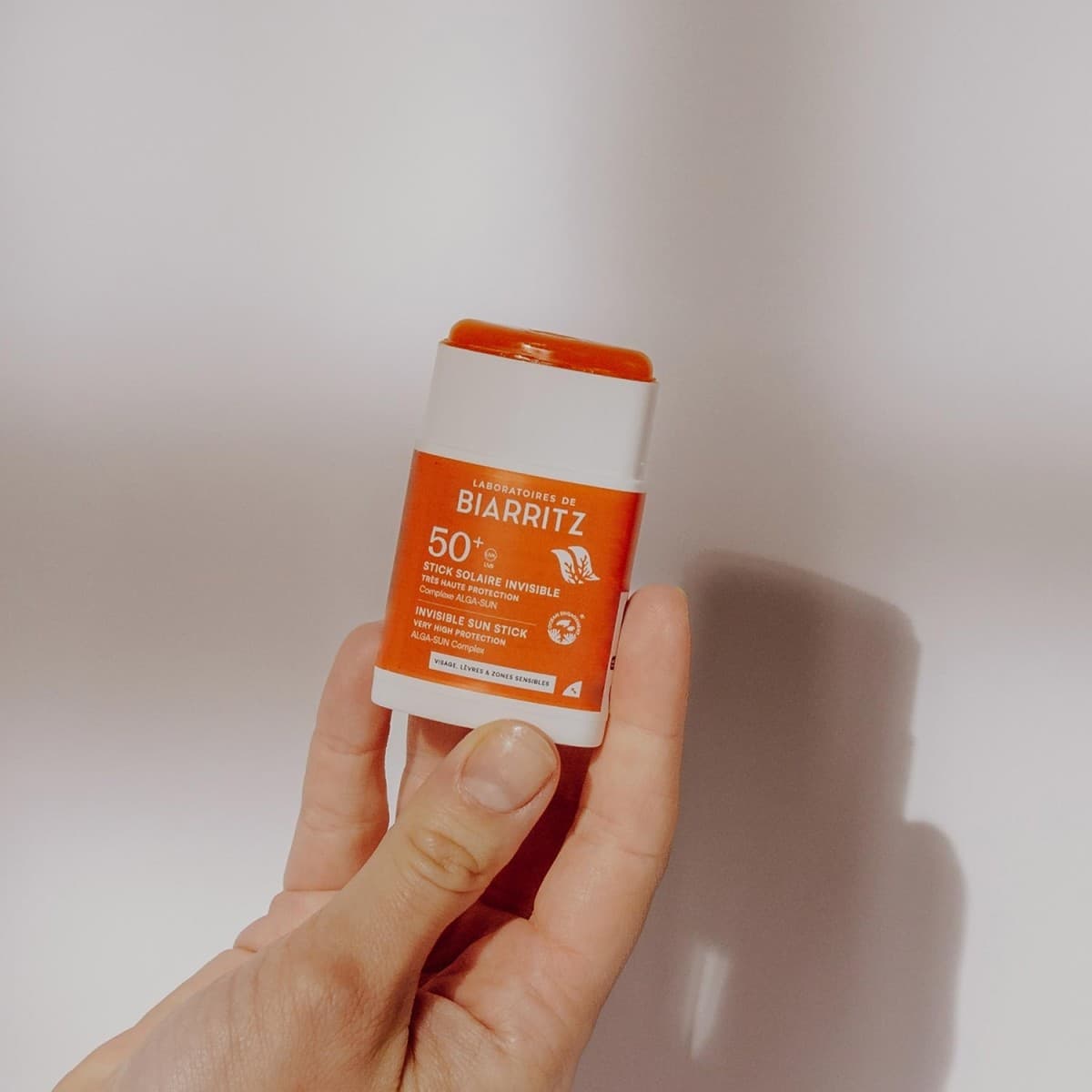 Αδιάβροχο Αντηλιακό stick Προσώπου & Σώματος SPF50 + 12g - Laboratoires de Biarritz - Thumbnail 4